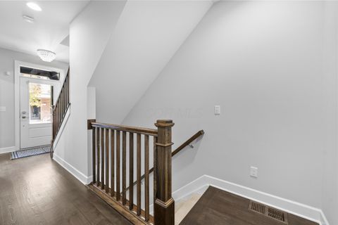 Tiny photo for 286 Neruda Avenue, Columbus, OH 43215 (MLS # 226000182)