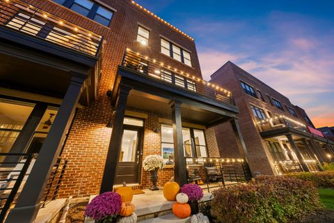 Tiny photo for 286 Neruda Avenue, Columbus, OH 43215 (MLS # 226000182)