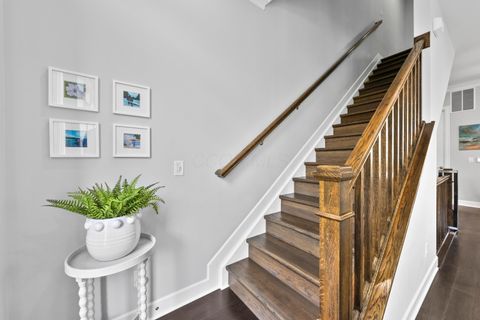 Tiny photo for 286 Neruda Avenue, Columbus, OH 43215 (MLS # 226000182)