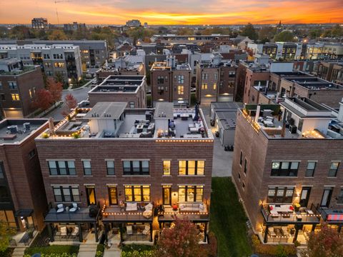 Tiny photo for 286 Neruda Avenue, Columbus, OH 43215 (MLS # 226000182)