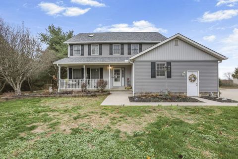 Photo of 7985 Lithopolis Road NW, Carroll, OH 43112 (MLS # 225044318)