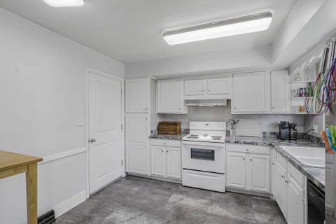 Tiny photo for 4605 Belfast Drive, Columbus, OH 43227 (MLS # 226033811)