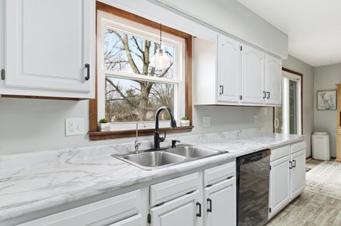 Tiny photo for 4833 Greengate Drive, Groveport, OH 43125 (MLS # 226002529)