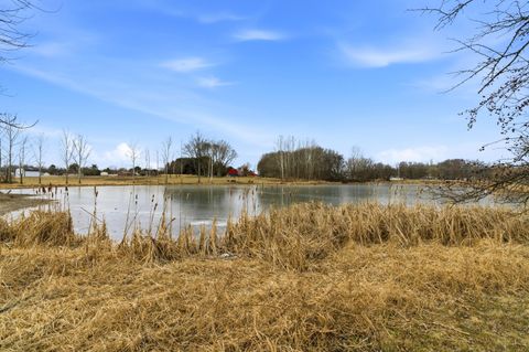 Tiny photo for 4833 Greengate Drive, Groveport, OH 43125 (MLS # 226002529)