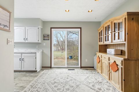 Tiny photo for 4833 Greengate Drive, Groveport, OH 43125 (MLS # 226002529)