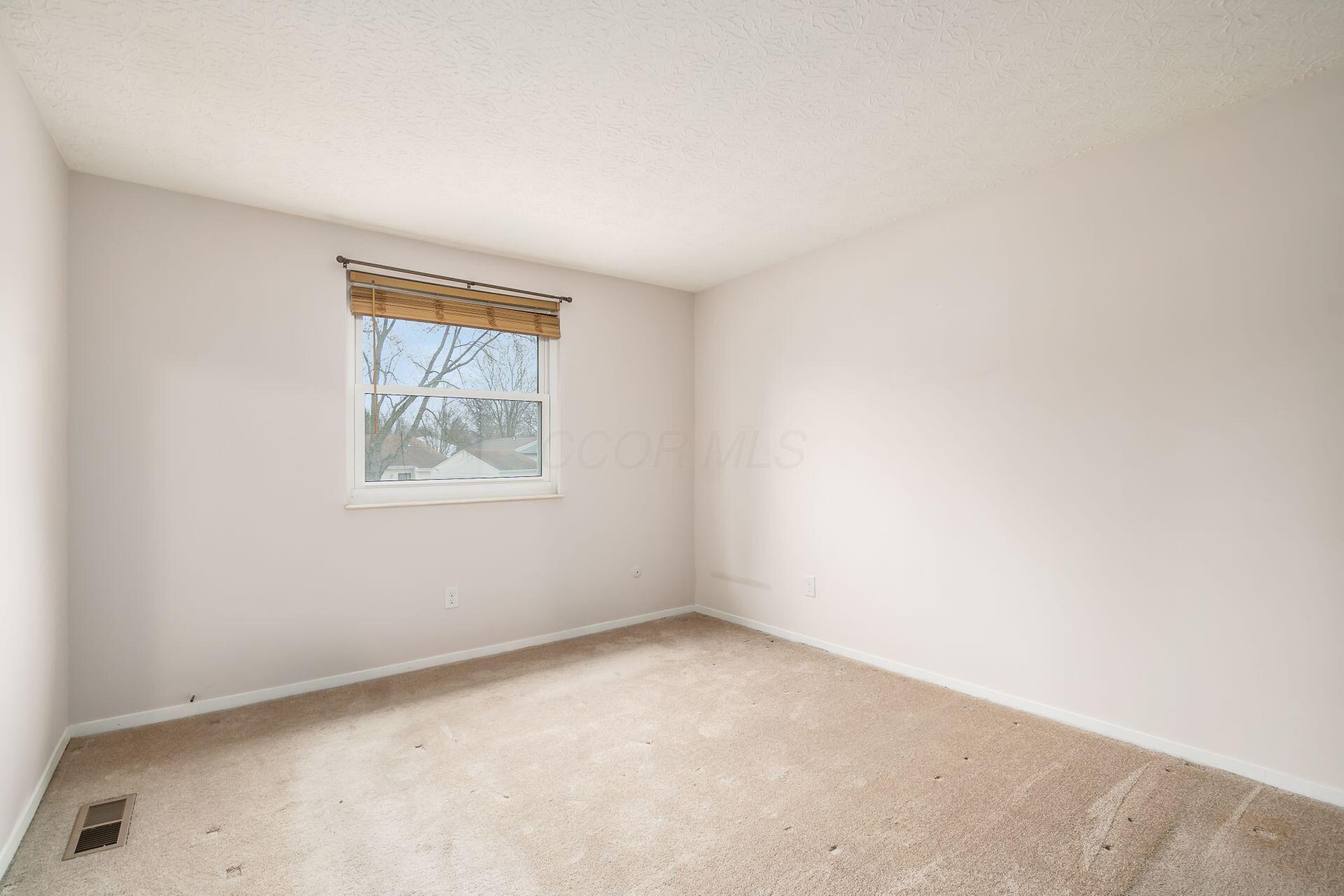 1007 Swanton Court, Westerville, Ohio image 17