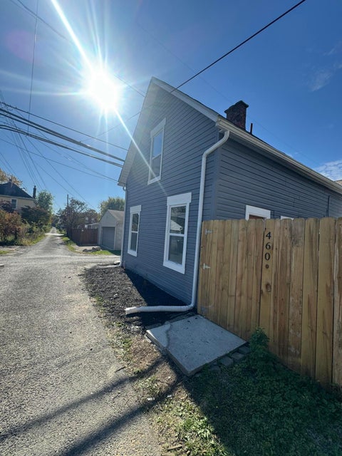 Photo of 460 E Frankfort Street, Columbus, OH 43206 (MLS # 226041382)