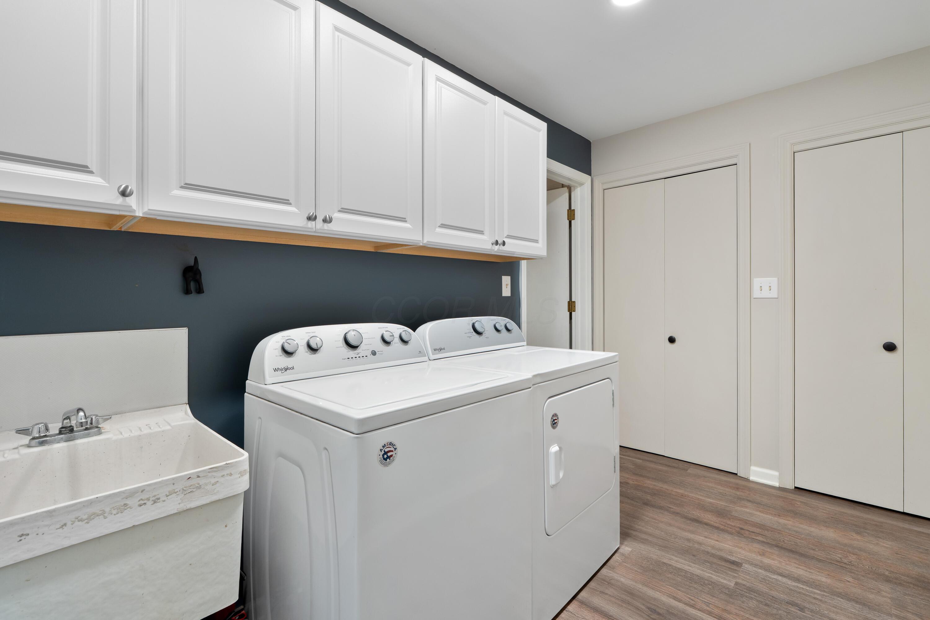 8825 Roberts Road, Galloway, Ohio image 38