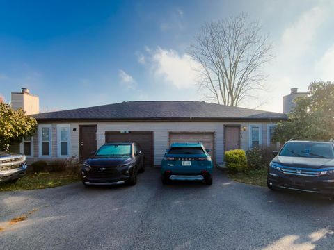 Photo of 8108 Smoky Row Road, Powell, OH 43065 (MLS # 225044363)