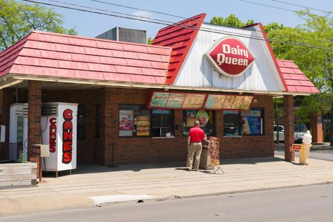 Tiny photo for 1631 Roxbury Road F3 #F3, Columbus, OH 43212 (MLS # 225044720)