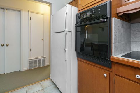 Tiny photo for 1631 Roxbury Road F3 #F3, Columbus, OH 43212 (MLS # 225044720)