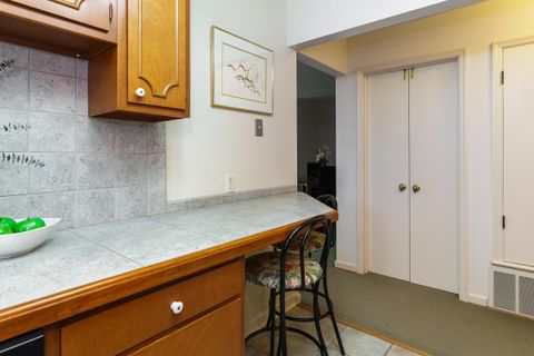 Tiny photo for 1631 Roxbury Road F3 #F3, Columbus, OH 43212 (MLS # 225044720)