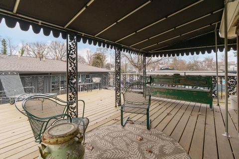 Tiny photo for 1631 Roxbury Road F3 #F3, Columbus, OH 43212 (MLS # 225044720)