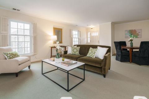 Tiny photo for 1631 Roxbury Road F3 #F3, Columbus, OH 43212 (MLS # 225044720)