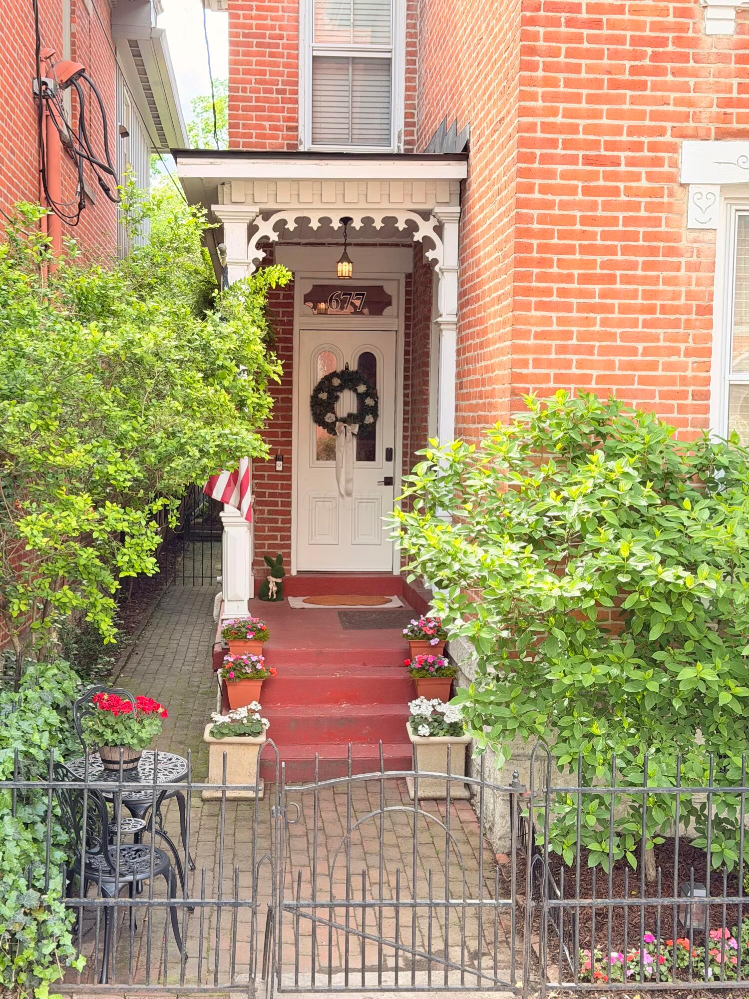 677 S 3rd Street