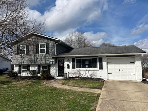 Photo of 632 Moull Street, Newark, OH 43055 (MLS # 226006765)