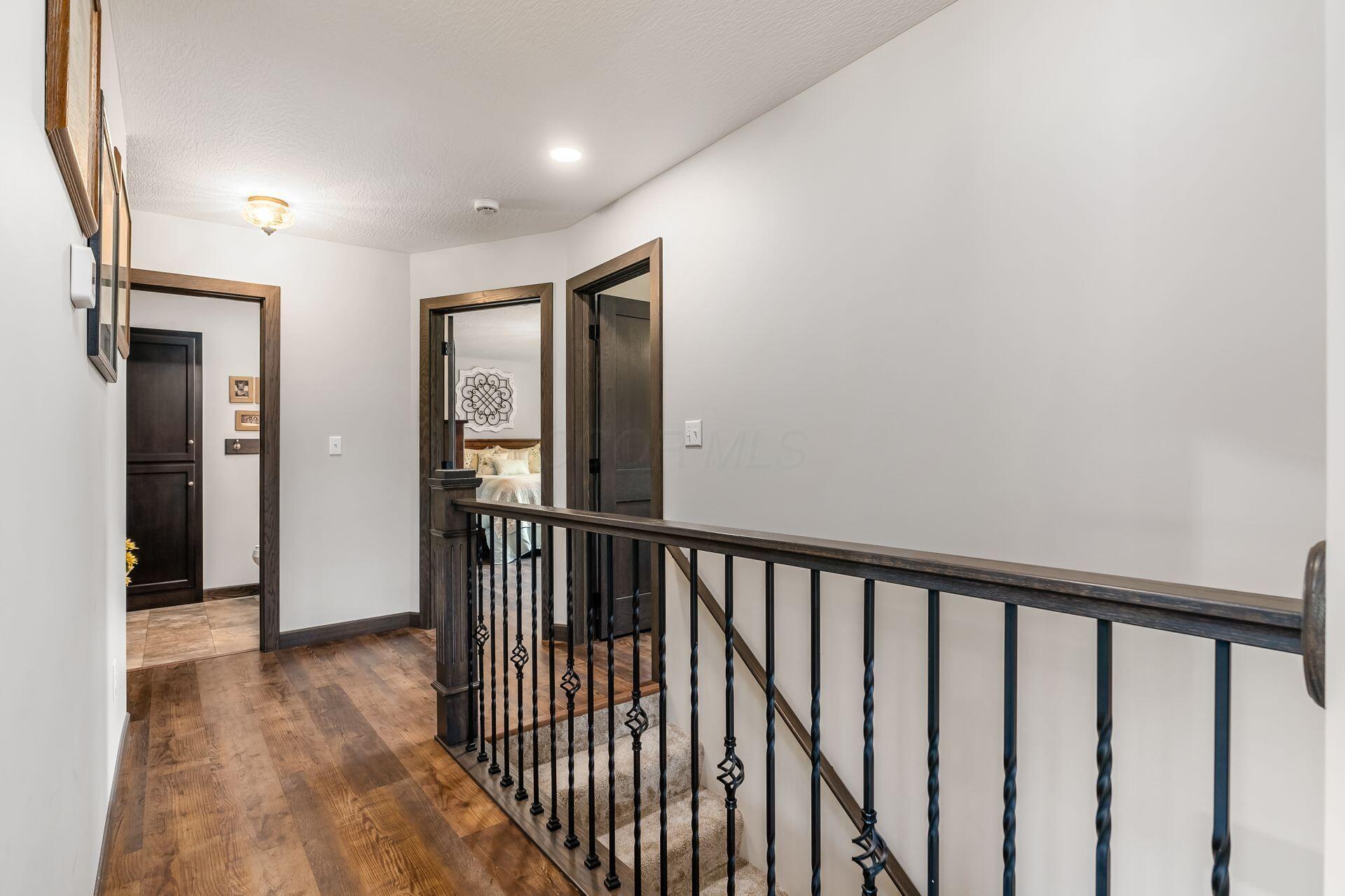 224 Blue Bird Drive, Butler, Ohio image 22