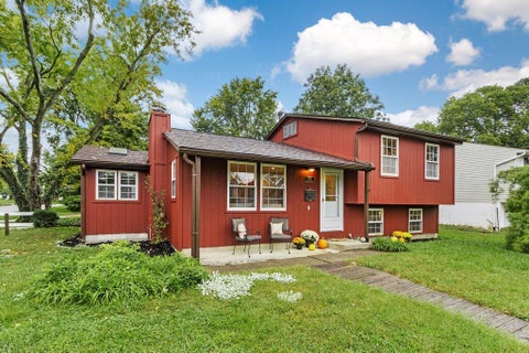 Photo of 2636 Brunswick Drive, Grove City, OH 43123 (MLS # 226036315)