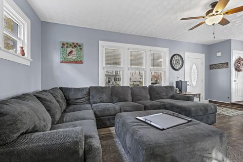 Tiny photo for 538 E 6th Avenue, Lancaster, OH 43130 (MLS # 226000727)