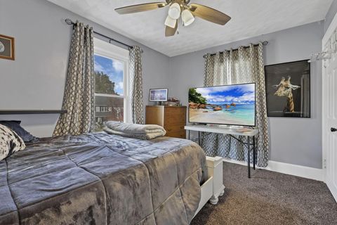 Tiny photo for 538 E 6th Avenue, Lancaster, OH 43130 (MLS # 226000727)