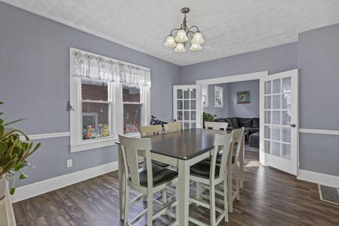 Tiny photo for 538 E 6th Avenue, Lancaster, OH 43130 (MLS # 226000727)