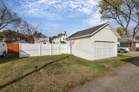 Tiny photo for 538 E 6th Avenue, Lancaster, OH 43130 (MLS # 226000727)