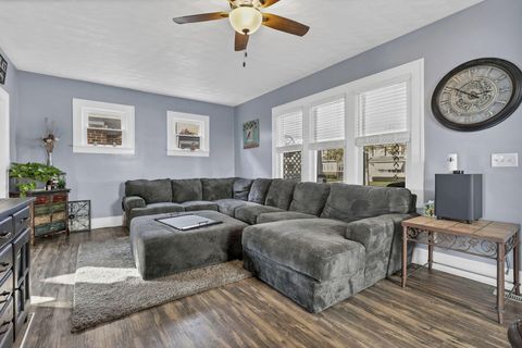 Tiny photo for 538 E 6th Avenue, Lancaster, OH 43130 (MLS # 226000727)