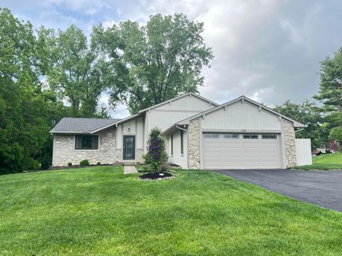 Photo of 340 E Columbus Street, Pickerington, OH 43147 (MLS # 226018595)