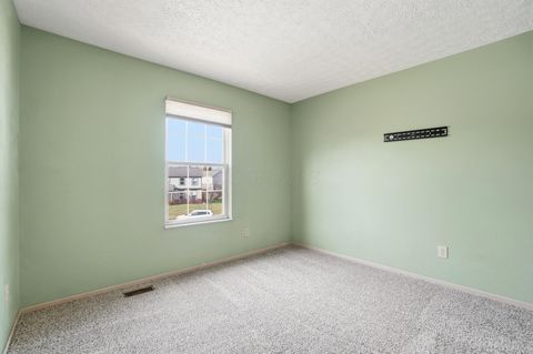 Tiny photo for 3250 Cypress Point Court, Pickerington, OH 43147 (MLS # 226000697)