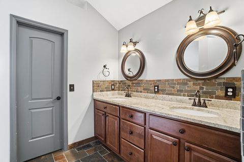 Tiny photo for 3250 Cypress Point Court, Pickerington, OH 43147 (MLS # 226000697)