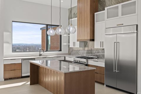 Photo of 50 Wexford Drive, Granville, OH 43023 (MLS # 226011433)