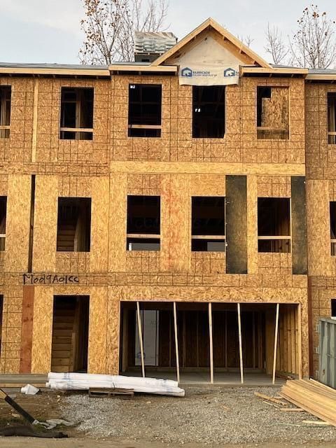 Photo of 5938 Abernathy Lane, Columbus, OH 43232 (MLS # 225023738)