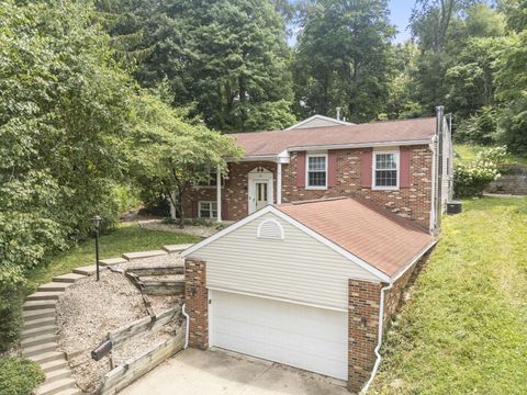 Photo of 134 Chippewa Drive, Lancaster, OH 43130 (MLS # 226026112)