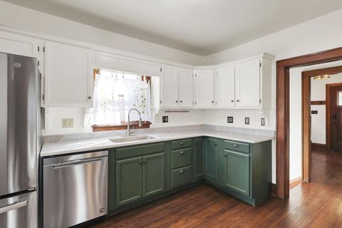 Tiny photo for 1384 Glenn Avenue, Columbus, OH 43212 (MLS # 225037566)