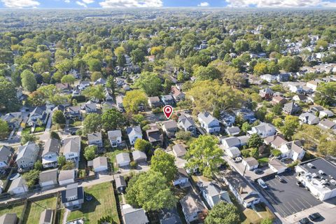 Tiny photo for 1384 Glenn Avenue, Columbus, OH 43212 (MLS # 225037566)