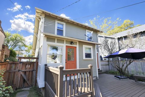 Tiny photo for 1384 Glenn Avenue, Columbus, OH 43212 (MLS # 225037566)