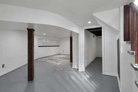 Tiny photo for 1384 Glenn Avenue, Columbus, OH 43212 (MLS # 225037566)