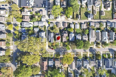 Tiny photo for 1384 Glenn Avenue, Columbus, OH 43212 (MLS # 225037566)