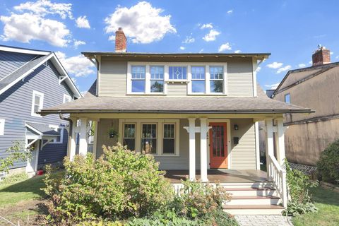 Photo of 1384 Glenn Avenue, Columbus, OH 43212 (MLS # 225037566)