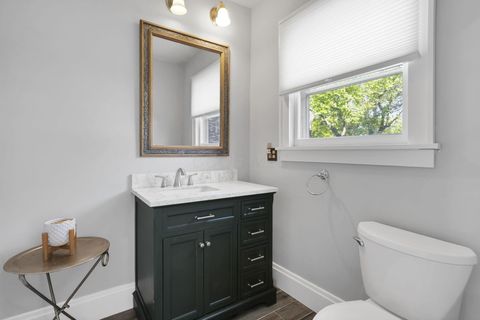 Tiny photo for 1384 Glenn Avenue, Columbus, OH 43212 (MLS # 225037566)