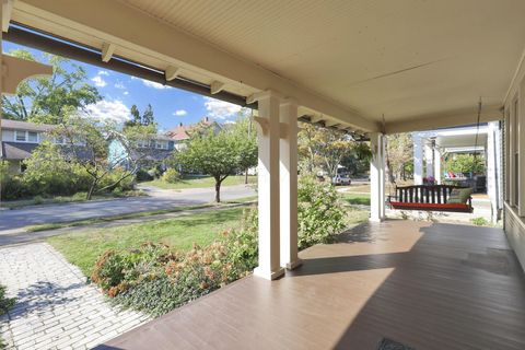 Tiny photo for 1384 Glenn Avenue, Columbus, OH 43212 (MLS # 225037566)