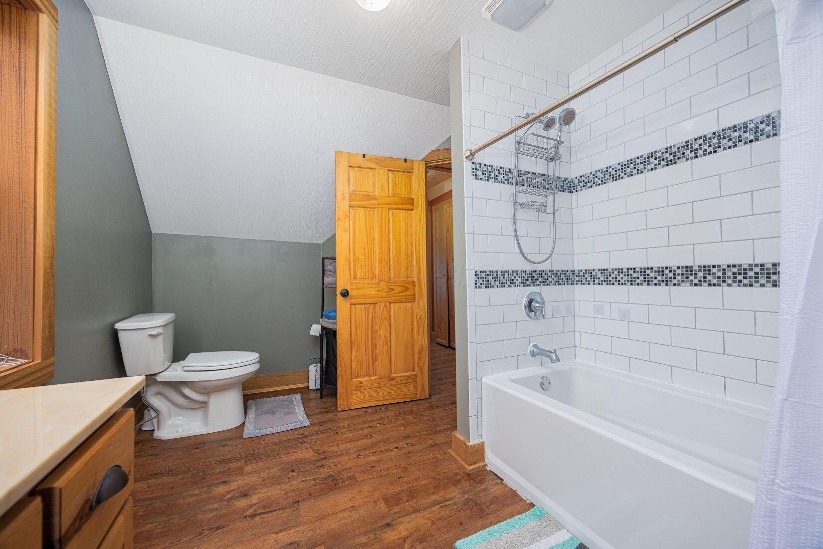 4867 Steamtown Road, Ashley, Ohio image 11