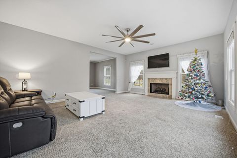 Tiny photo for 477 Stratshire Lane, Columbus, OH 43230 (MLS # 225045553)