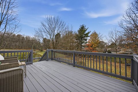 Tiny photo for 477 Stratshire Lane, Columbus, OH 43230 (MLS # 225045553)