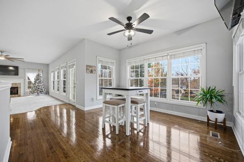 Tiny photo for 477 Stratshire Lane, Columbus, OH 43230 (MLS # 225045553)