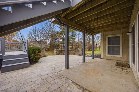 Tiny photo for 477 Stratshire Lane, Columbus, OH 43230 (MLS # 225045553)