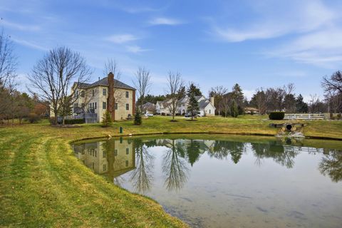 Tiny photo for 477 Stratshire Lane, Columbus, OH 43230 (MLS # 225045553)