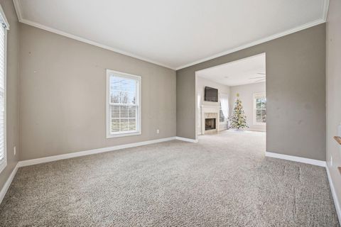 Tiny photo for 477 Stratshire Lane, Columbus, OH 43230 (MLS # 225045553)
