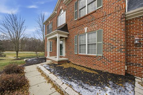 Tiny photo for 477 Stratshire Lane, Columbus, OH 43230 (MLS # 225045553)