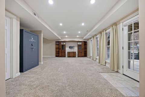 Tiny photo for 477 Stratshire Lane, Columbus, OH 43230 (MLS # 225045553)